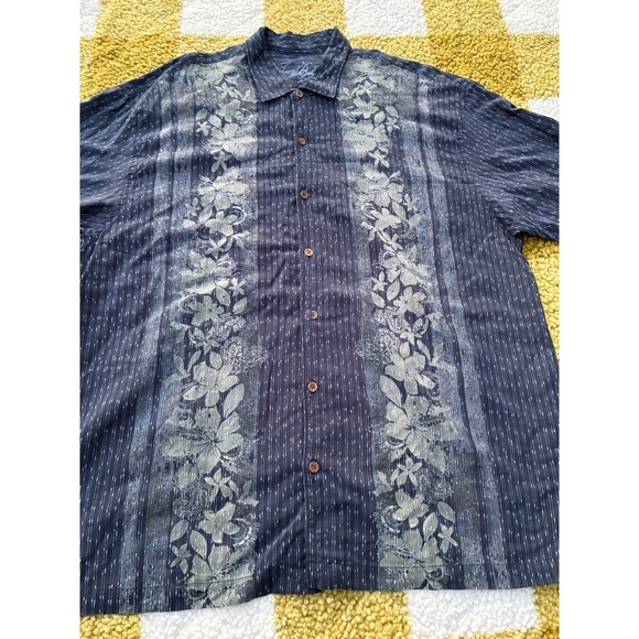 Tommy Bahama Mens XXL Navy Blue Floral Pinstripe Tencel Cotton Camp Shirt - Picture 2 of 7